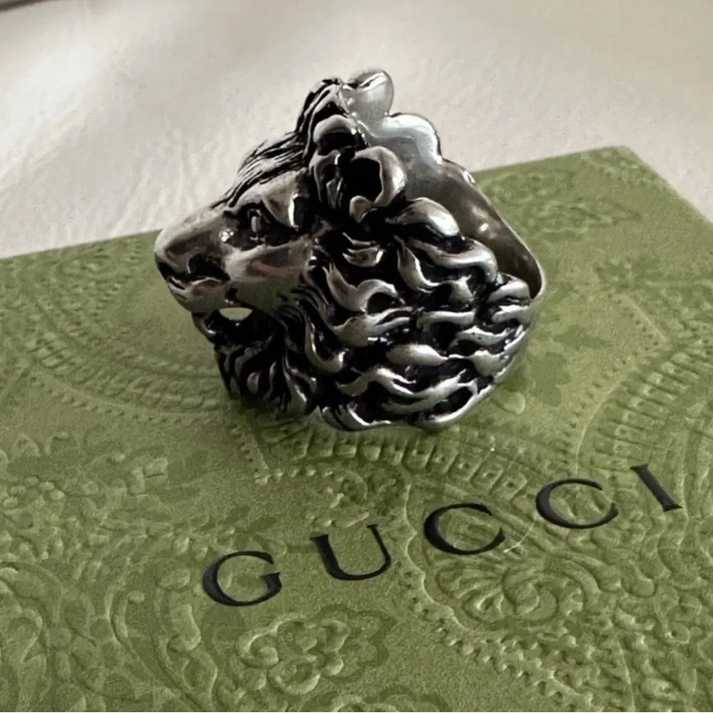 Gucci Lion Head Motif Ring Black Silver Size 13G (US 6.5) Full Inclusion - Picture 6 of 6